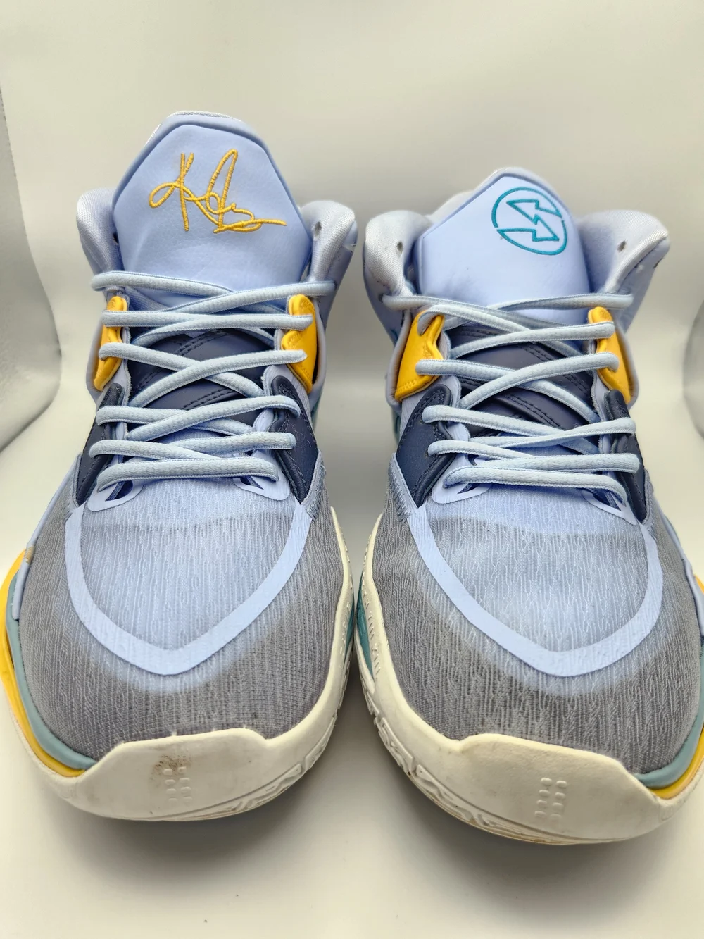 Nike Kyrie Infinity Light Marine/Laser Blue Mens Basketball Shoes 2022 Size 11.5